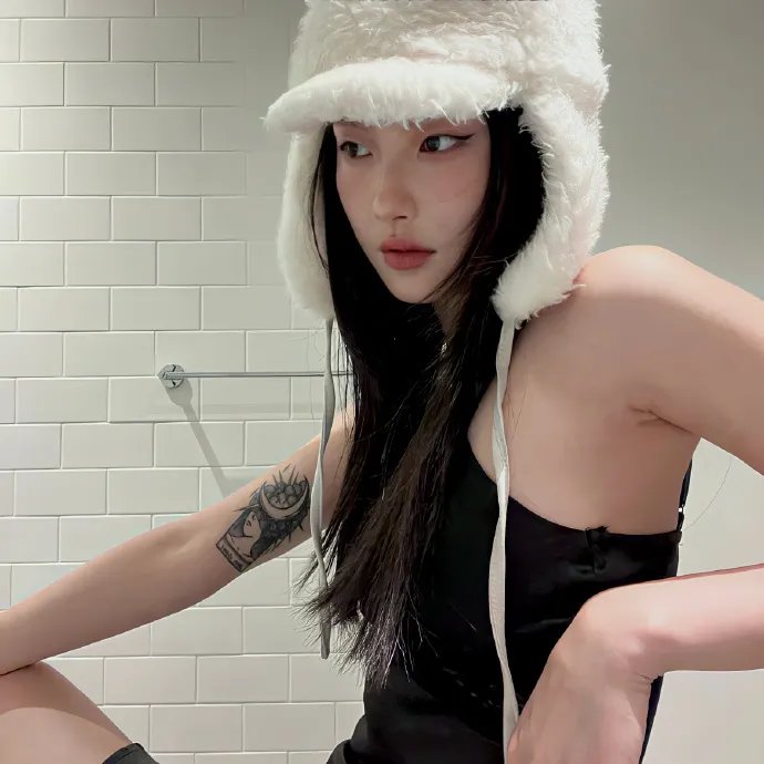 七个尖角的阁楼